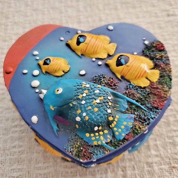 Colorful Hand Painted Heart Shaped Tropical Fish Trinket Box Ceramic 3D Fish - Picture 1 of 8